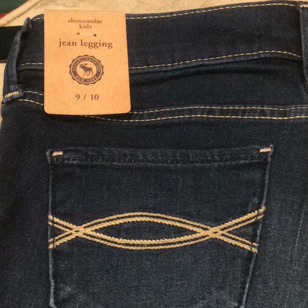 💕new Abercrombie kids denim jean legging Sz 9/10